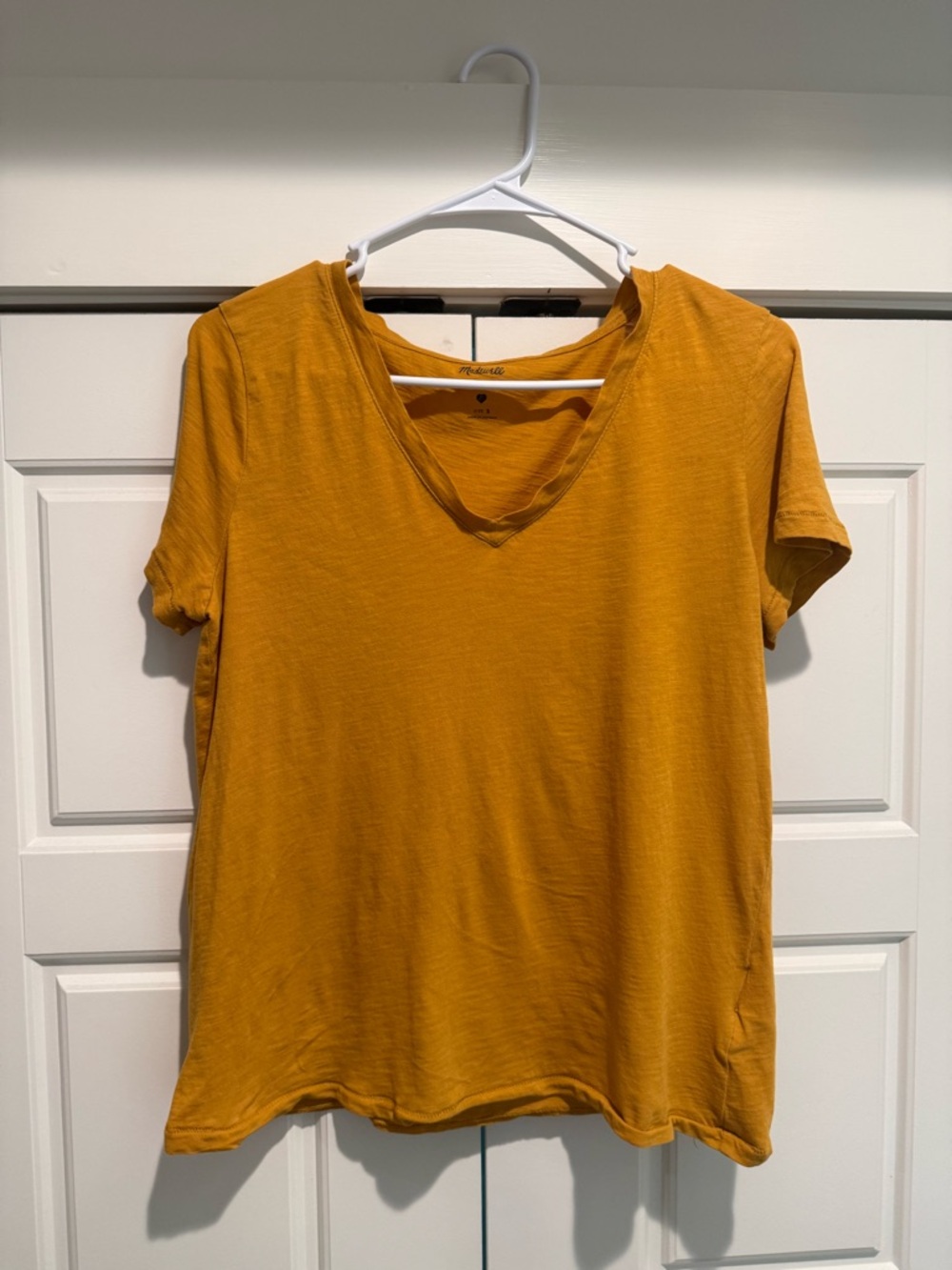 Madewell Mustard V-Neck Short Sleeve Tee